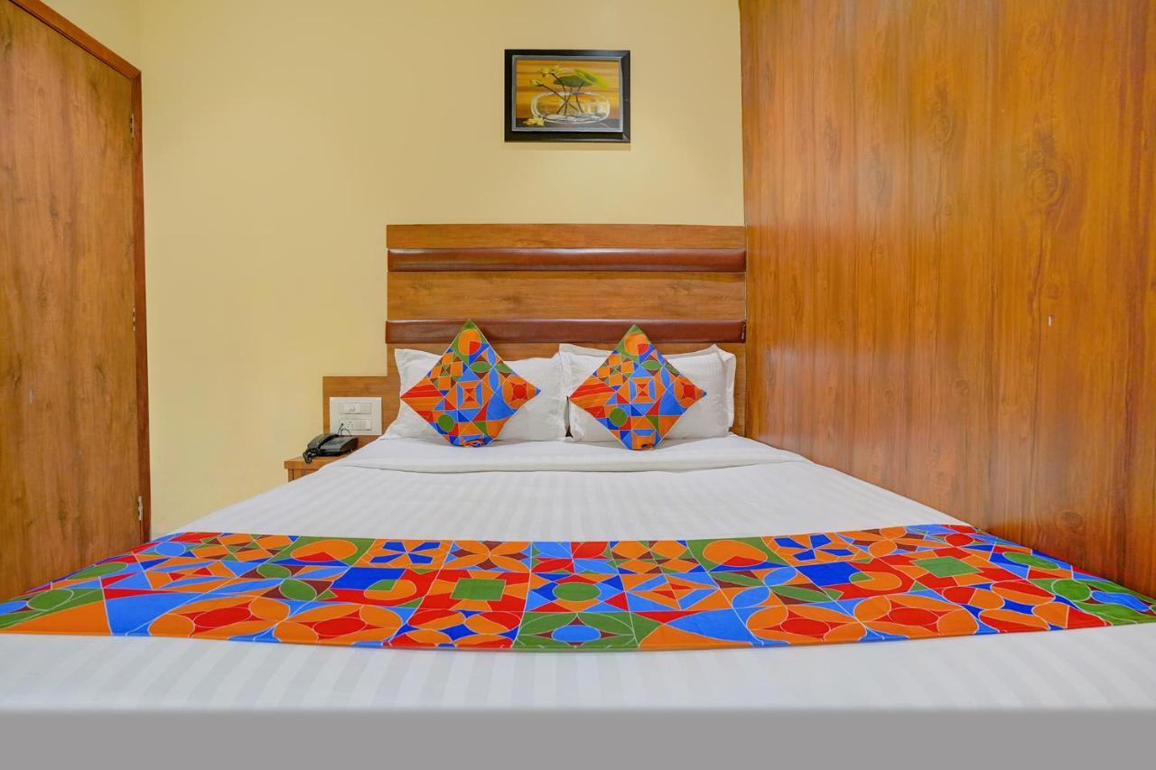 Hotel Fabexpress Colaba Grand Bombaj Zewnętrze zdjęcie