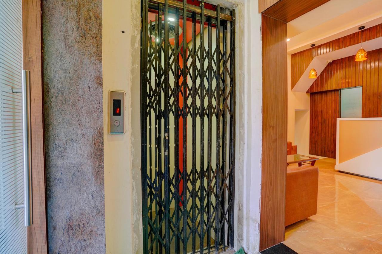 Hotel Fabexpress Colaba Grand Bombaj Zewnętrze zdjęcie